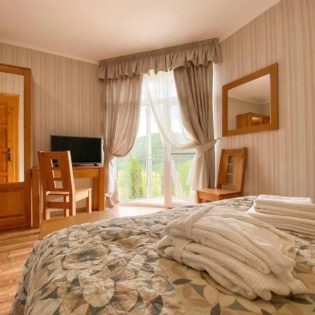 Mini Solnce Karpat * Polyana (Transcarpathia)