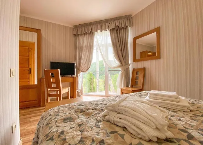 Mini Solnce Karpat * 波利亚纳