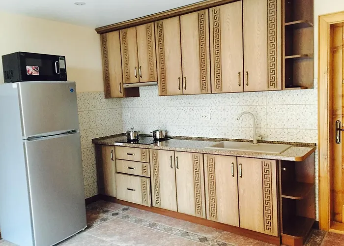 宾馆 Mini Solnce Karpat 波利亚纳