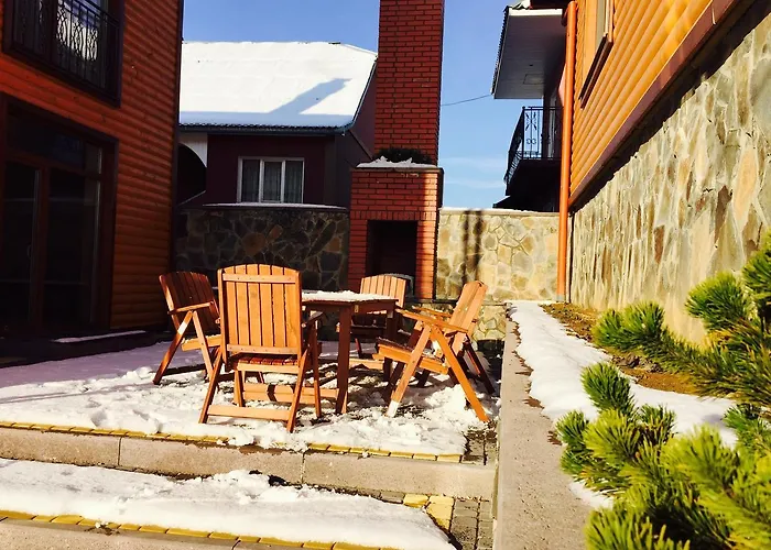 Mini Solnce Karpat 宾馆 *