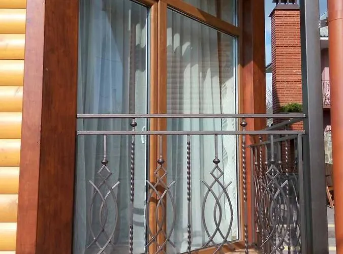 Mini Solnce Karpat * 波利亚纳